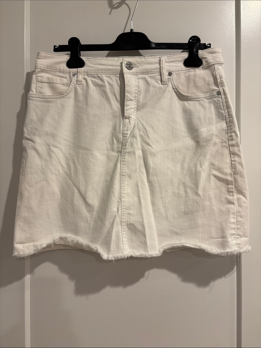 Tommy Bahama Women’s Denim White Skirt 12